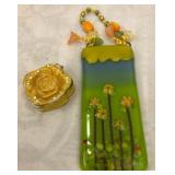 722 - TRINKET BOX & ART GLASS HANGING PIECE (A167)