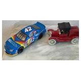 722 - #42 RACECAR & VINTAGE COIN BANK (K150)