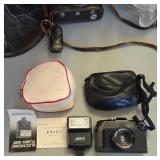 722 - VINTAGE CAMERA W/ ACCESSORIES (K160)