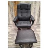 11 - SWIVEL ARMCHAIR WITH OTTOMAN (C23)