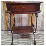 11 - VINTAGE-STYLE WROUGHT IRON SIDE TABLE (C24)