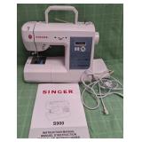 11 - SINGER PORTABLE SEWING MACHINE (C104)