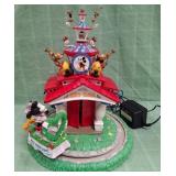 11 - DISNEY ENESCO HIP HIP PARADE ANIMATED MUSICAL