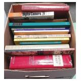 716 - MIXED LOT OF BOOKS (L4)