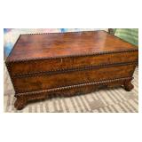 11 -  VINATGE WOODE COFFEE TABLE 31X46