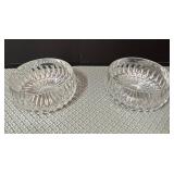S1 - TWO VINTAGE SERVING BOWLS (G32)