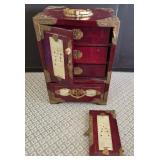 S1 - VINTAGE JEWELRY BOX AS-IS (G78)