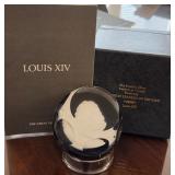S1 - LOUIS XIV FRANKLIN MINT PAPERWEIGHT (L143)