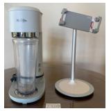 S1 - MR. COFFEE AND DEVICE STAND