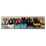 S1 - SEVEN PAIR OF WOMEN