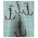 513 - LOT OF COPPER HOOKS  (M139)