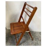 513 -  WOODEN FOLDING CHAIR (N30)