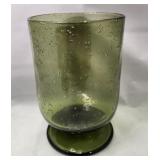 513 - GREEN GLASS PEDESTAL VASE (T212)