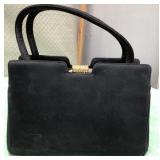 513 - BLACK VINTAGE HANDBAG (M153)