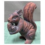 513 - HEAVY SQUIRREL FIGURE (M13)