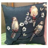513 - DECORATIVE PILLOW W/ BIRD & FLORAL DESIGN