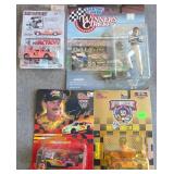 S3 - NASCAR COLLECTIBLE CARS (B277)