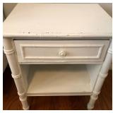 S3 - WHITE SIDE TABLE WITH DRAWER (A123)