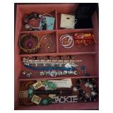 S1 - MIXED LOT OF COSTUME JEWELRY (E13)