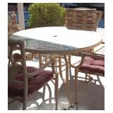 S1 - PATIO TABLE WITH 4 CHAIRS (Y8)