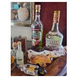 S1 - LOT OF BOTTLES & COLLECTIBLE DECANTERS(L75)