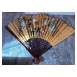 S1 - DECORATIVE CHINESE FAN 52X34" (R17)