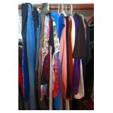 S1 - MIXED LOT OF WOMEN
