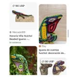 S1 - TWO BEADED IGUANA FIGURINES (R26)