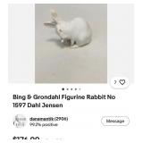 S1 - WHITE PORCELAIN RABBIT FIGURINE (L13)
