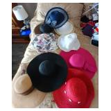 S1 - MIXED LOT OF HATS (M6)