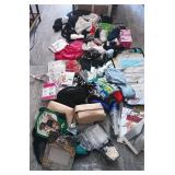 S1 - MIXED LOT OF LINGERIE, FRAMES (M27)