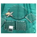 43 - NEW WMC GLASS CHEESE & APPETIZER PLATES (A86)