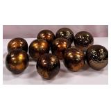 11 - DECORATIVE GLASS ORBS (C171)