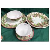 43 - NEW WMC CHRISTMAS DISHWARE (B30)