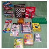 11 - MIXED LOT OF COLLECTIBLES (C70)