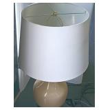 11 - TABLE LAMP WITH SHADE (M17)