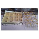 N3 - VINTAGE GOLD-RIMMED STEMWARE (G71)
