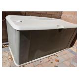 S2 - RUBBERMAID OUTDOOR DECK STORAGE BOX (Y36)