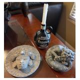 S2 - AZTEC PLAQUE GARGOYLE & TEQUILA JUG (E83)