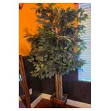 S2 - ARTIFICIAL FICUS TREE W/ WOVEN PLANTER (E26)