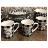 S2 - BUFFALO PLAID CHRISTMAS DISHES & MUGS (K4)