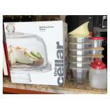 S2 - THE CELLAR CAKE SERVER & FOOD STORAGE (K43)
