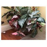 S2 - FAUX FLORAL ARRANGEMENT IN BASKET (M13)