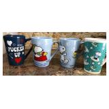 S2 - FOUR MUGS INCL PEANUTS SNOOPY (K12)