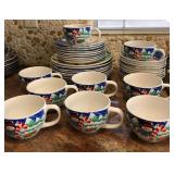 S2 - SNOWMAN CHRISTMAS DISHES SET W/ MUGS (K5)
