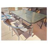 S2 - PATIO TABLE W/ 4 WICKER CHAIRS (Y50)