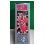 N - MICHAEL JORDAN LOCKER SERIES BASKETBALL CARDS