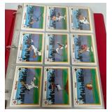 N - BINDER OF LOONEY TOONES COMIC BALL CARDS