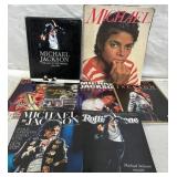 N - MICHAEL JACKSON COLLECTIBLES (C19)