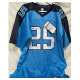 N - WHITE #25 JERSEY SIGNED (C57)